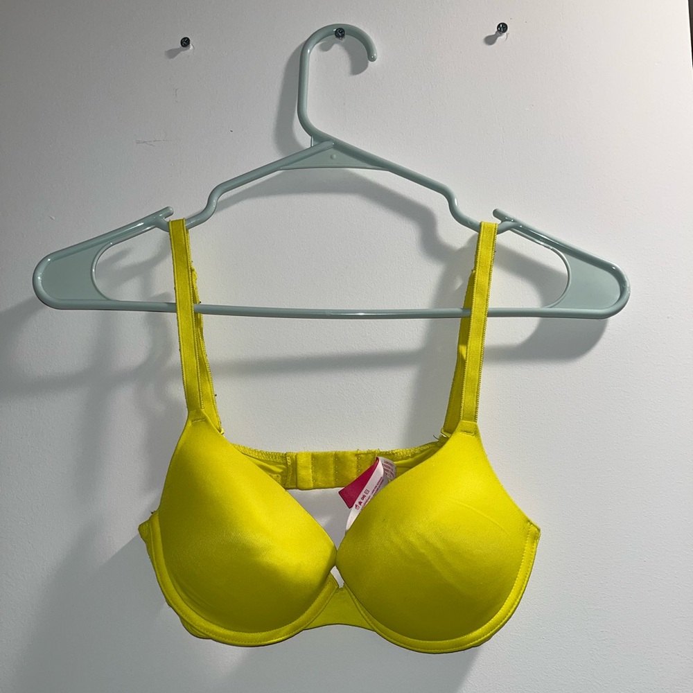 Victoria’s Secret push-up bra - bright yellow, size 34B